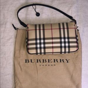 Burberry Mini purse